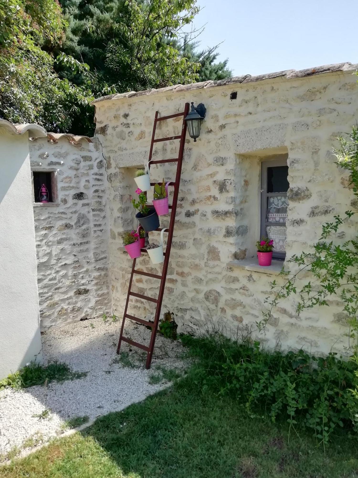 A La Maison D'Hotes La Baume-de-Transit Bilik gambar